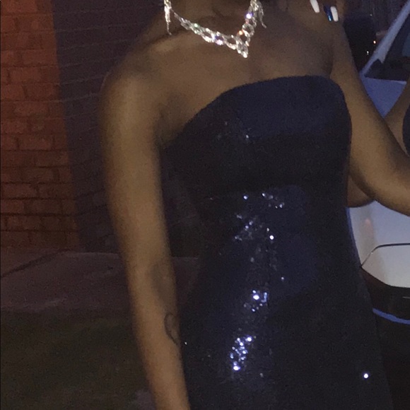 Sparkly Mermaid Strapless Evening Prom Dress - Picture 3 of 4